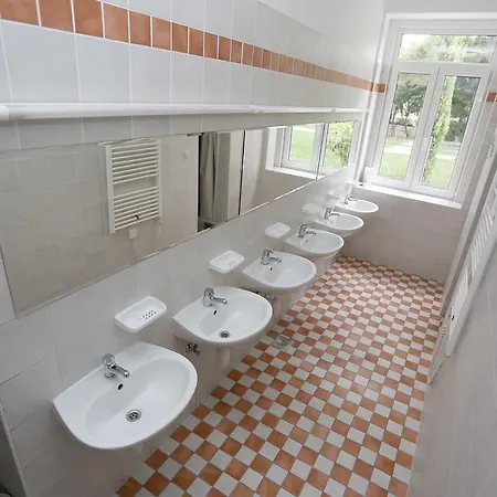 Vila Mikica Hostel *