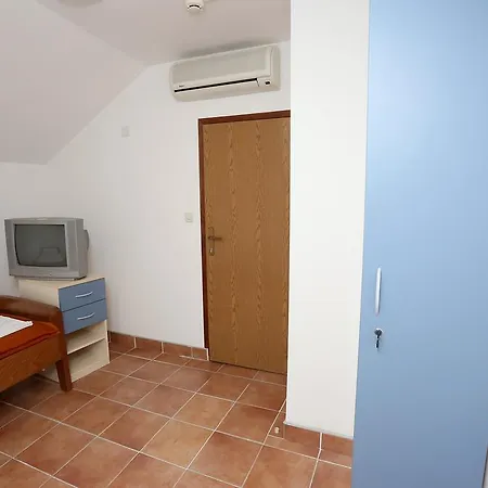 Vila Mikica * Split